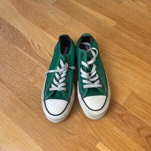 Converse platform low tops green size 5.5